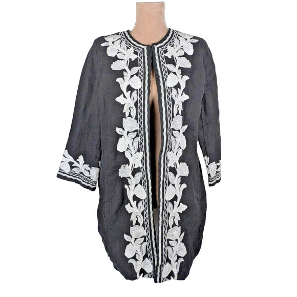 Chicos Jacket Cardigan Sz 1 Small 8 10 Black with White Embroidery Decoration - Picture 1 of 8
